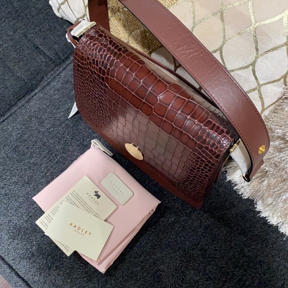 Radley London Porter Street Medium Shoulder Bag - Picture 6 of 16